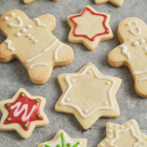 Weihnachtsplätzchen mit Zuckerguss